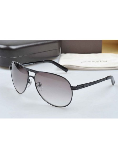 We offer the classic replica sunglasses and Louis Vuitton Attitude sunglasses replica