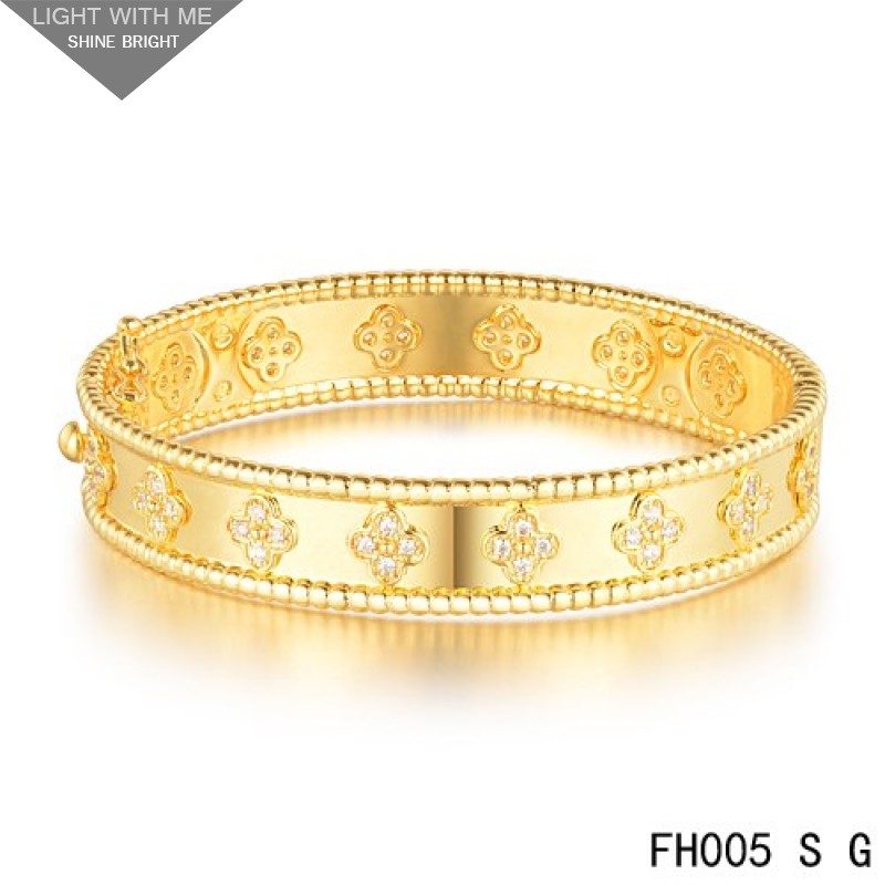 Van Cleef & Arpels Perlee Clover Bracelet,Yellow Gold,Small Model 