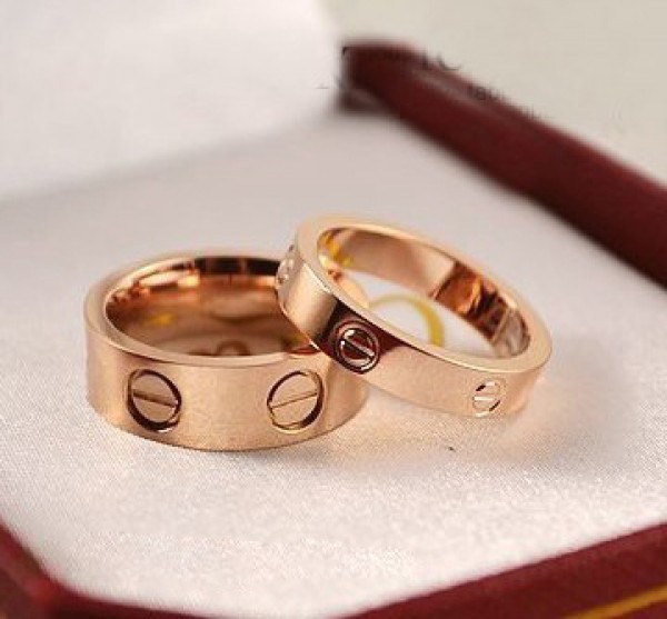 cartier 18k rose gold love ring