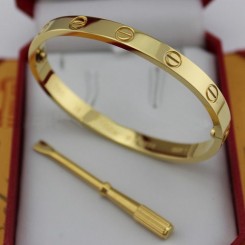 Bvlgari bracelet for men with box replica first copy high quality bracelet  in India