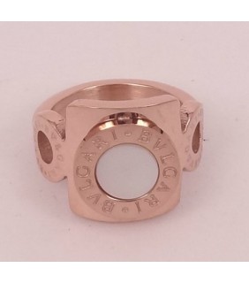 Bvlgari Ring in 18kt Pink Gold with Mother of Pearl