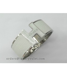 Hermes Vintage Clic Clac H Bracelet in 18kt White Gold with White Leather,Wide
