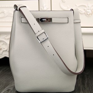 Hermes White So Kelly 22cm Clemence Leather Bag