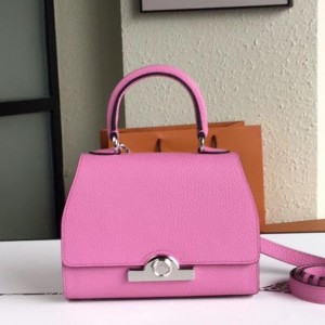 Moynat Mini Rejane 20cm Bag In Pink Leather