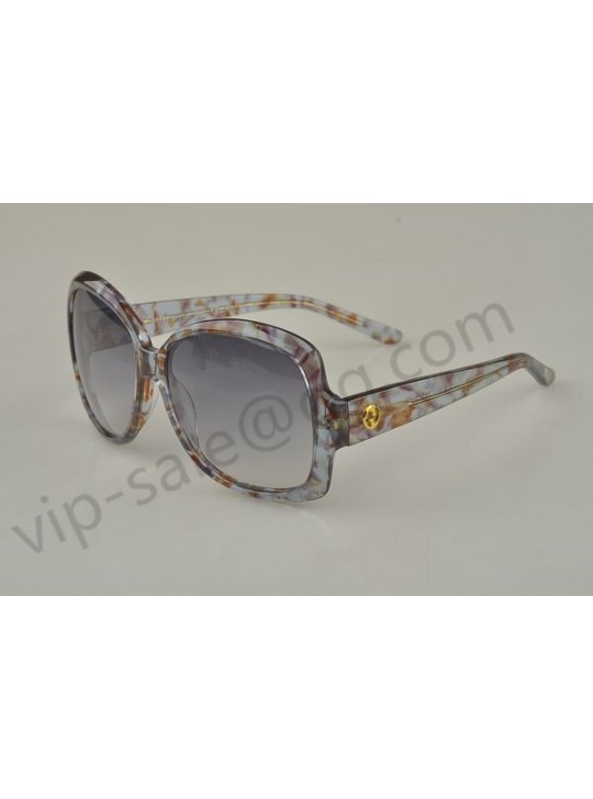 Gucci large square frame sunglasses with golden circle GG detail