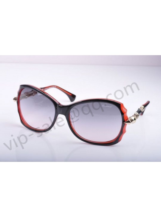 Gucci medium rectangle red-black frame sunglasses