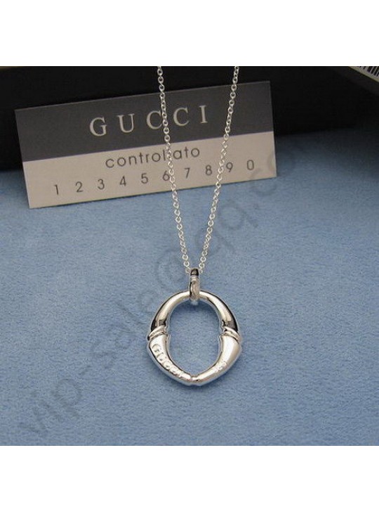 Gucci Bamboo Loop necklace