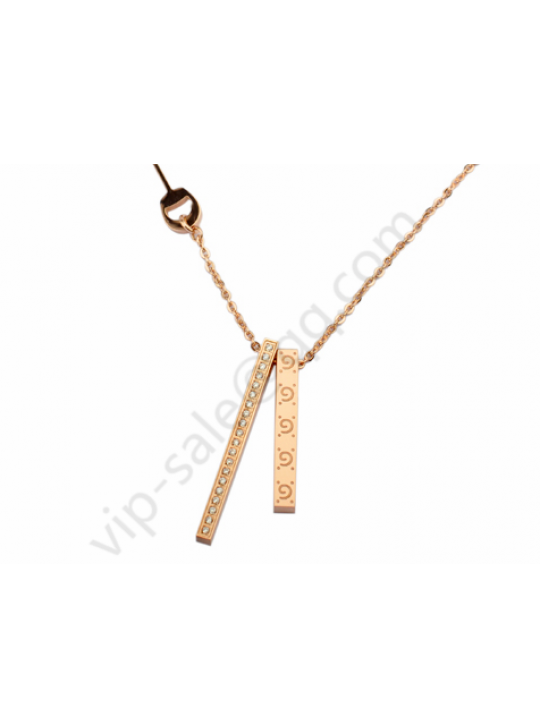 Gucci two Cuboid temperament rose glod necklace with diamond