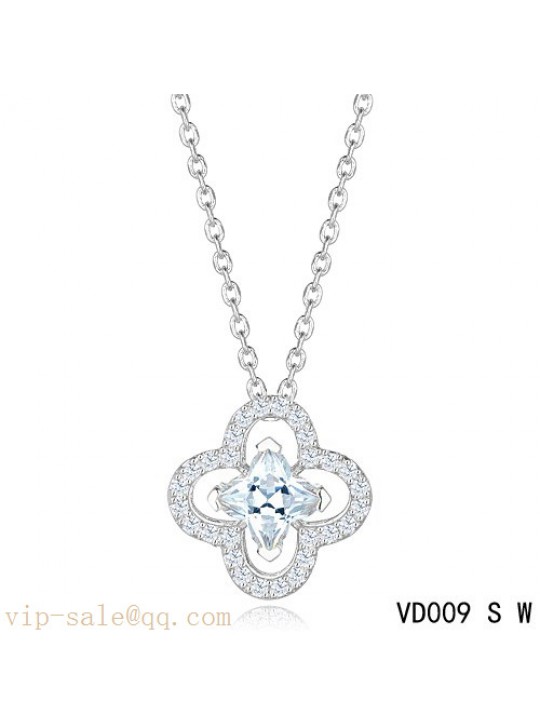 Les ardentes round flower pendant in white gold with lv cut diamond