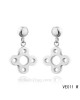 Louis Vuitton flower earrings in white