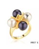 Louis Vuitton pearl ring with cut diamonds in glod