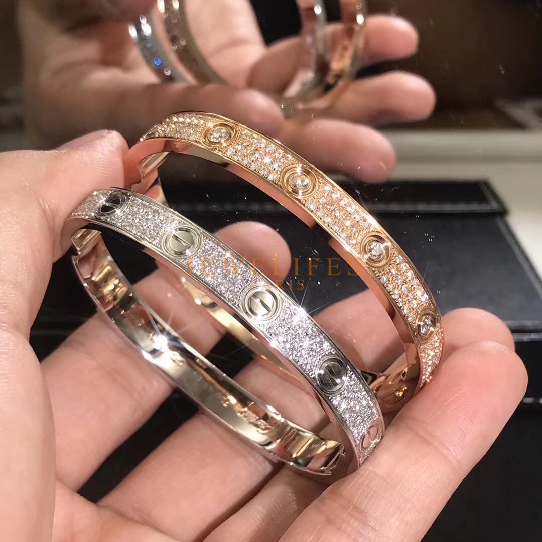 Cartier Love Bracelet 4 Diamonds Rose Gold Size 19 For Sale at