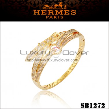 Hermes Debridee Bracelet in Yellow Gold with Diamonds