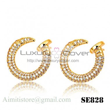 Juste un Clou Earrings in Yellow Gold with Diamonds