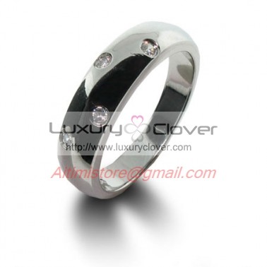 Designer Inspired Ring in 925 Sterling Silver With CZ Stone