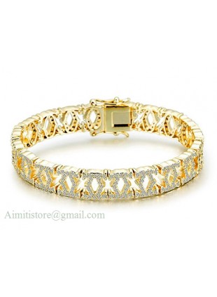 C De Cartier Bracelet in 18kt Yellow Gold with Full Paved Diamonds