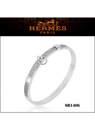 Hermes Collier de Chien PM Bracelet in Silver Set With Diamonds