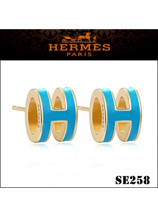 Hermes Pop H Emerald Enamel Earrings in Yellow Gold 