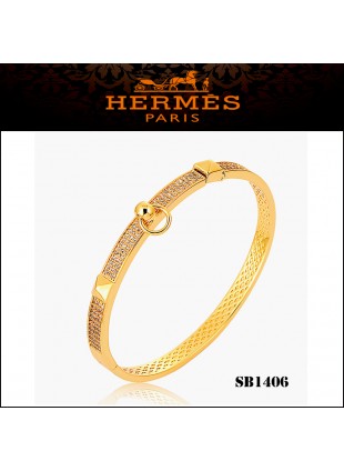 Hermes Collier de Chien PM Bracelet in Yellow Gold Set With Diamonds