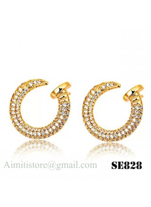 Juste un Clou Earrings in Yellow Gold with Diamonds