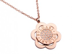 Bvlgari Bulgari Flower Pendant with a Chain in 18kt Pink Gold with Pave Diamonds