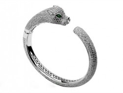 Panthere De Cartier Bracelet in White Gold with Diamonds