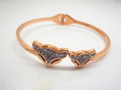 Cartier Double Fox Bracelet in 18kt Pink Gold with Paved-Diamonds