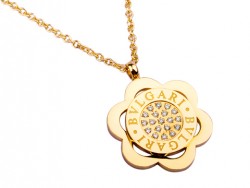 Bvlgari Bulgari Flower Pendant with a Chain in 18kt Yellow Gold with Pave Diamonds