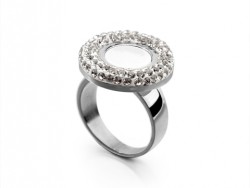 Bvlgari Ring in 18kt White Gold with Mother of Pearl & Pave Diamonds