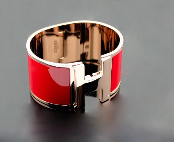 Custom Diamond Hermes Clic H Enamel Bracelet GM France For Sale at 1stDibs  | hermes bracelet h, hermes clic h bracelet black