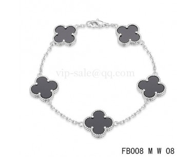 Van cleef & arpels Alhambra bracelet<li>White with 5 Black clover