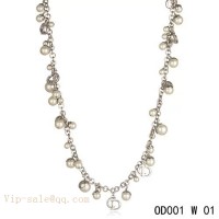White Pearls "MISE EN DIOR" necklace in white gold