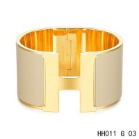 Hermes Clic H Extra-Large Bracelet / cream enamel / yellow gold	