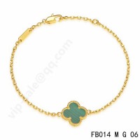 Van cleef & arpels Sweet Alhambra bracelet<li>yellow gold with malachite
