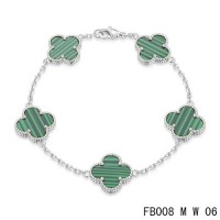 Van cleef & arpels bracelet blanc avec 5 motifs de couleur verte