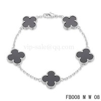 Van cleef & arpels Alhambra bracelet<li>White with 5 Black clover	