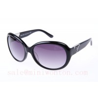 Prada SPR08NS Sunglasses in Black	