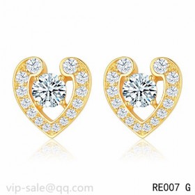 You're Mine Earrings in yelloe gold with a brilliant-cut diamond