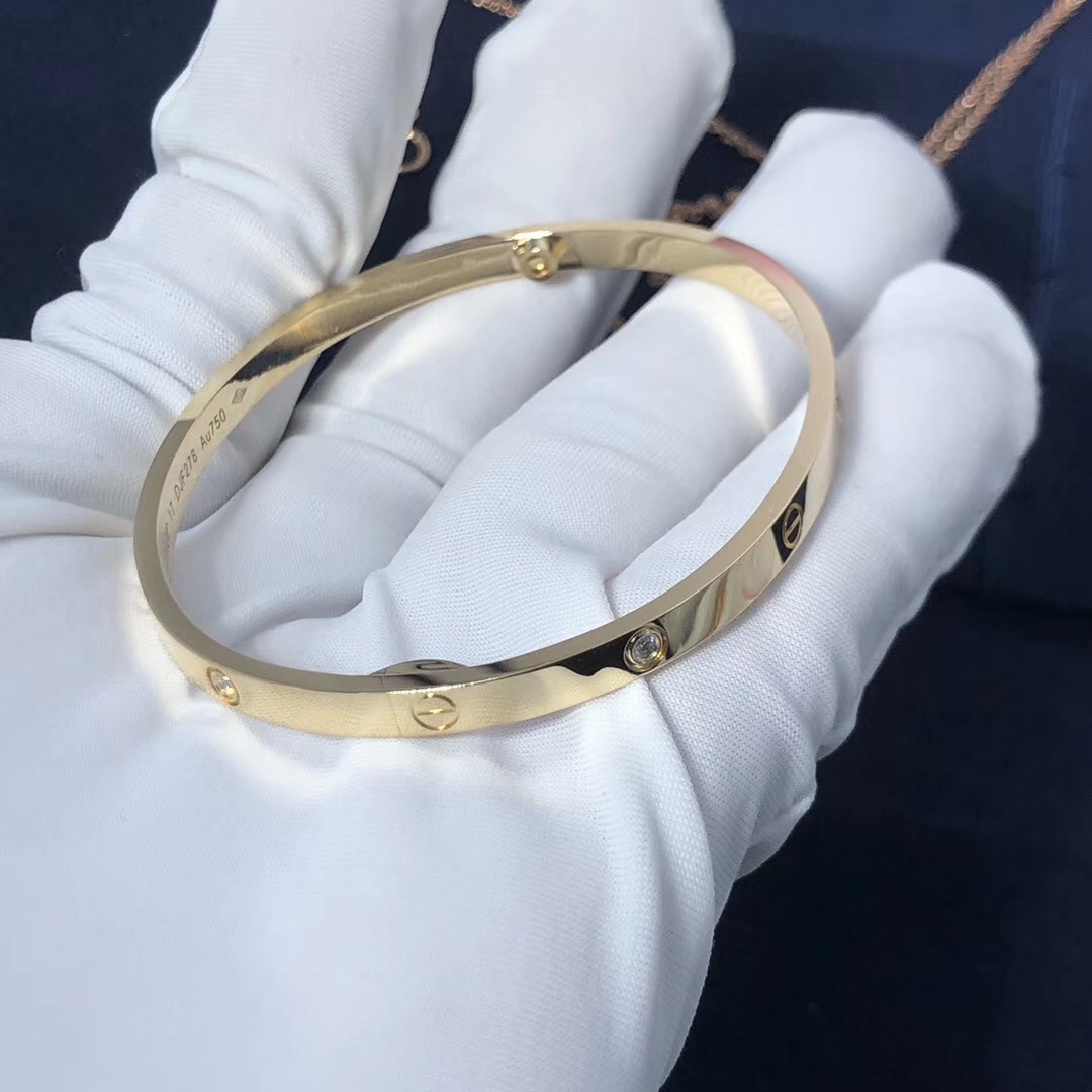 Cartier Love gold bracelet Size 15