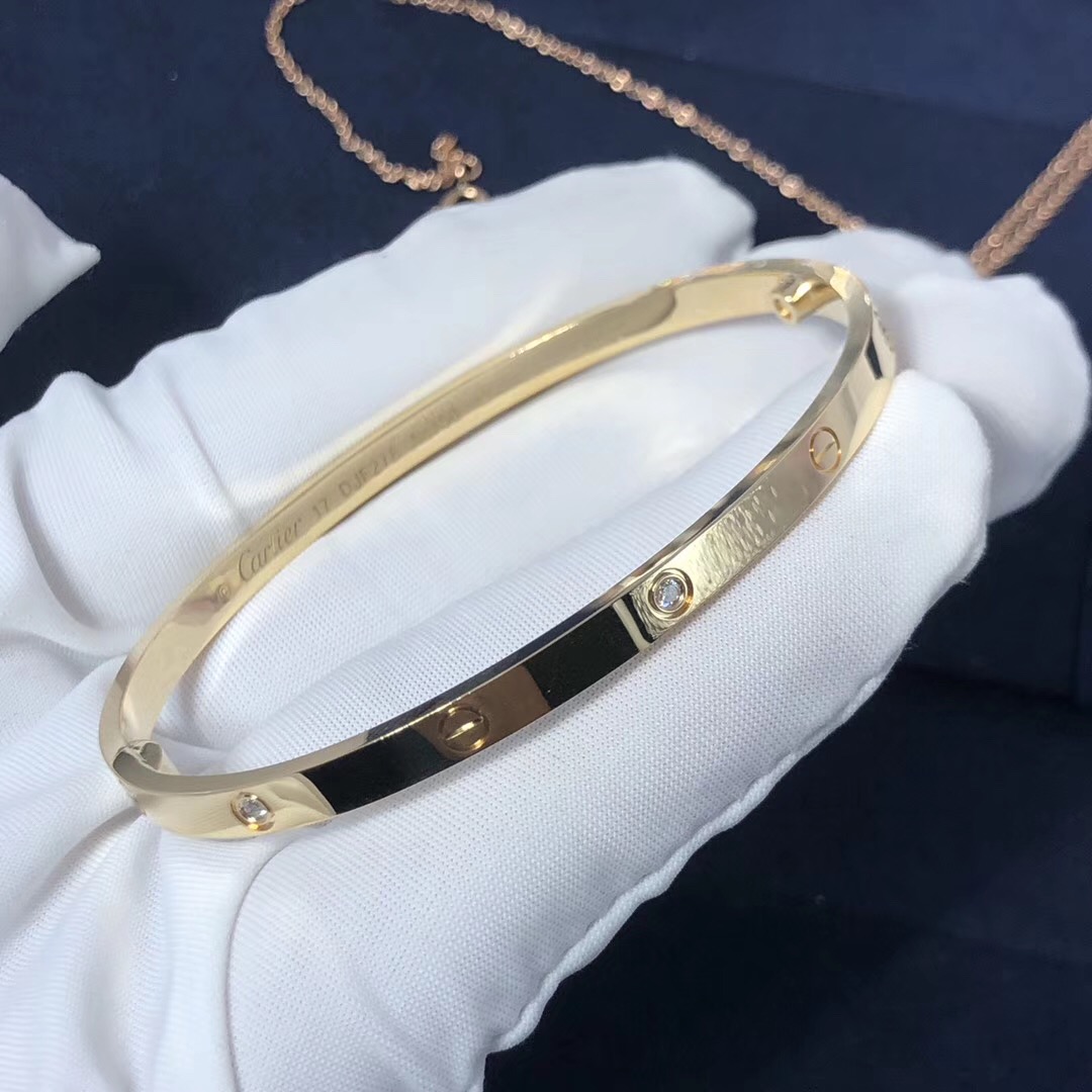 What is the Weight of a Cartier Love Bracelet?-Different Sizes - A Fashion  Blog