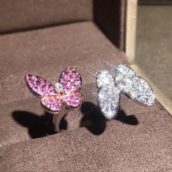 VCA Two Butterfly Between the Finger ring