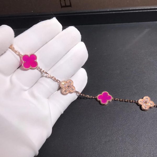 Van Cleef & Arpels Vintage Alhambra bracelet, 5 motifs, Diamonds