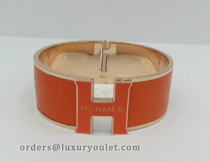 Hermes Vintage Clic Clac H Bracelet in 18kt Pink Gold with Orange  Leather,Wide