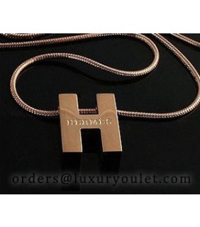 Hermes Logo Necklace in 18kt Pink Gold