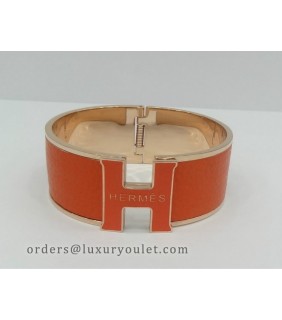 Hermes Vintage Clic Clac H Bracelet in 18kt Pink Gold with Orange Leather,Wide