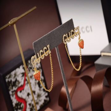 Women's Gucci Red Crystals Strawberry Pendant Yellow Gold Link Chain Trimming Luxury Large Logo Paved Diamonds Drop Earrings