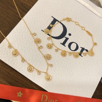 Christian Dior Rose Des Vents Five Motif  Eight-pointed Star & Diamonds White MOP Pendants Women Yellow Gold Plated Bracelet/Necklace