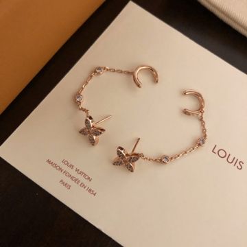 2021 Fashion Louis Vuitton Idylle Blossom Female Paved Diamonds Monogram Flower Pendant Circle Clip Rose Gold Chain Earrings Q96836 Replica 